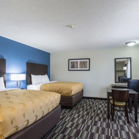 Quality Inn Фармингтон Экстерьер фото