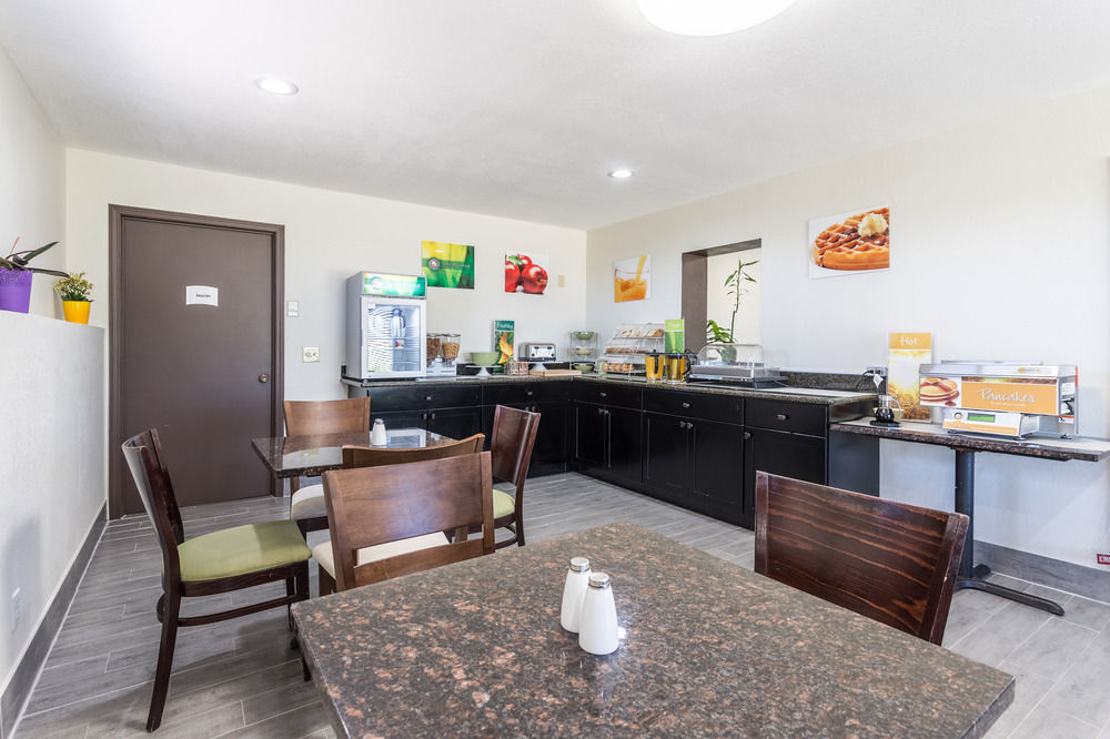 Quality Inn Фармингтон Экстерьер фото